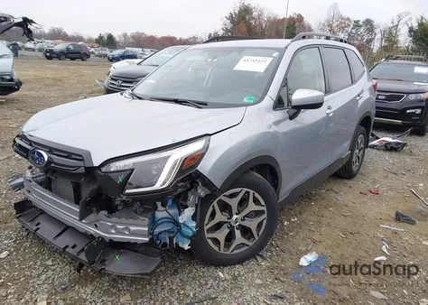 2023 Subaru Forester Premium из США, поврежденный, VIN JF2SKAECXPH518111